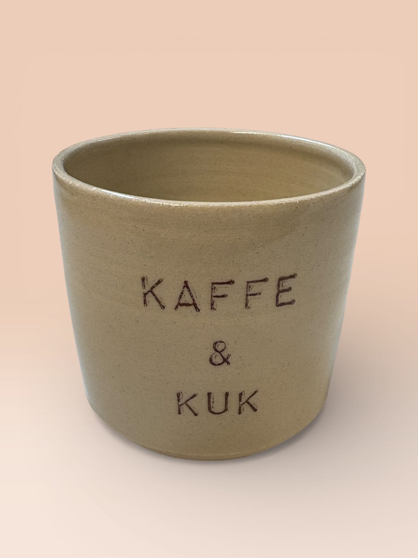 Kaffe og kuk_grå Kaffekopp fra The Clay Lab - Kaffe & Kuk