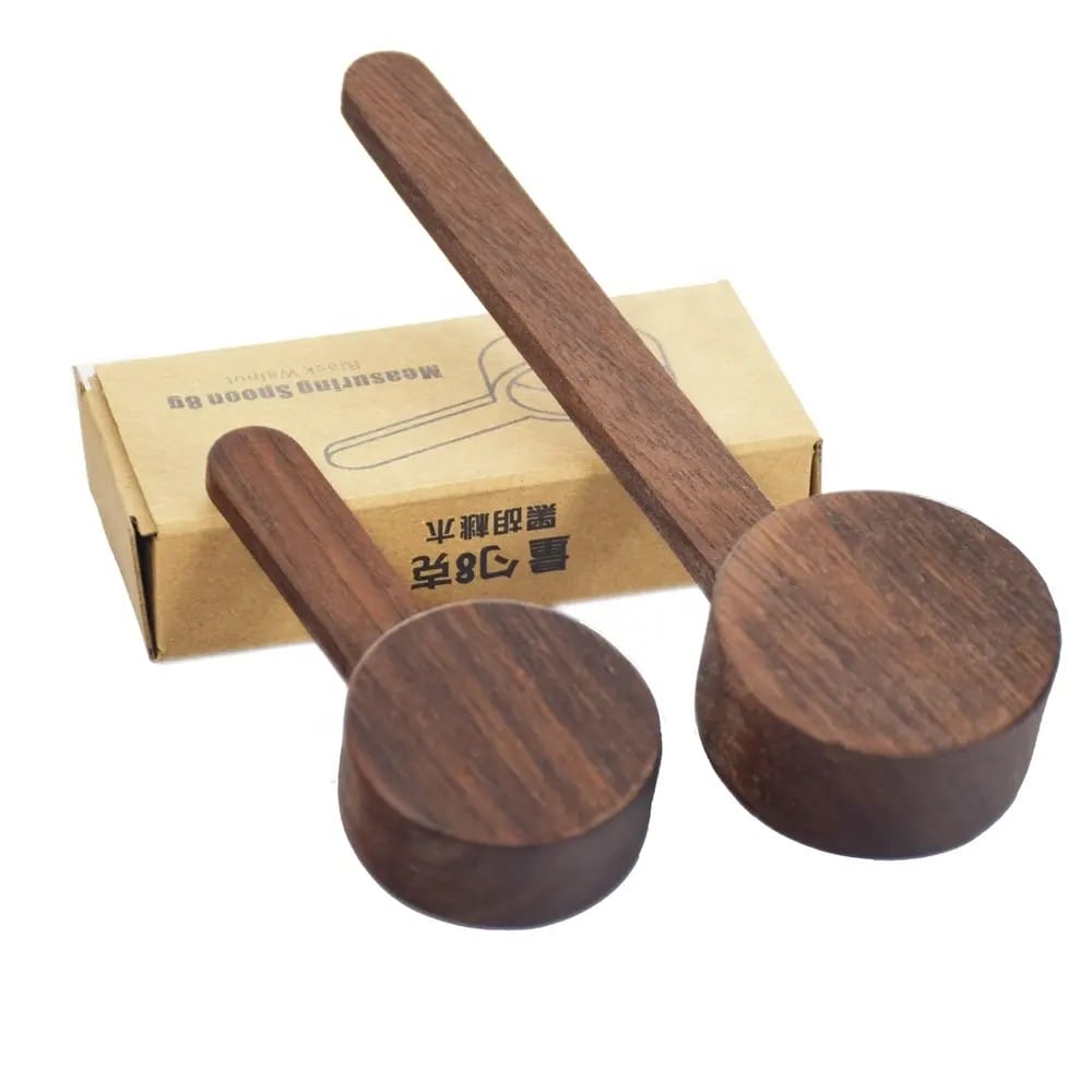 Kaffeskje i sort valnøtt-tre